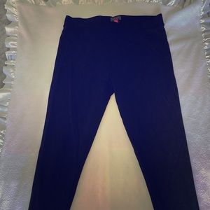 Black leggings